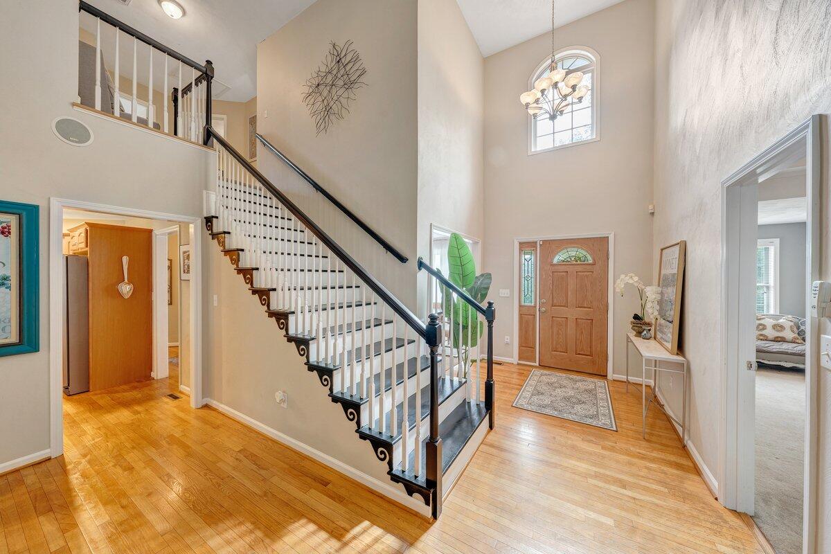 3770 Laurel Ridge Road Northwest Roanoke, VA 24019 - Photo 5 of 55 a view of an entryway with a front door