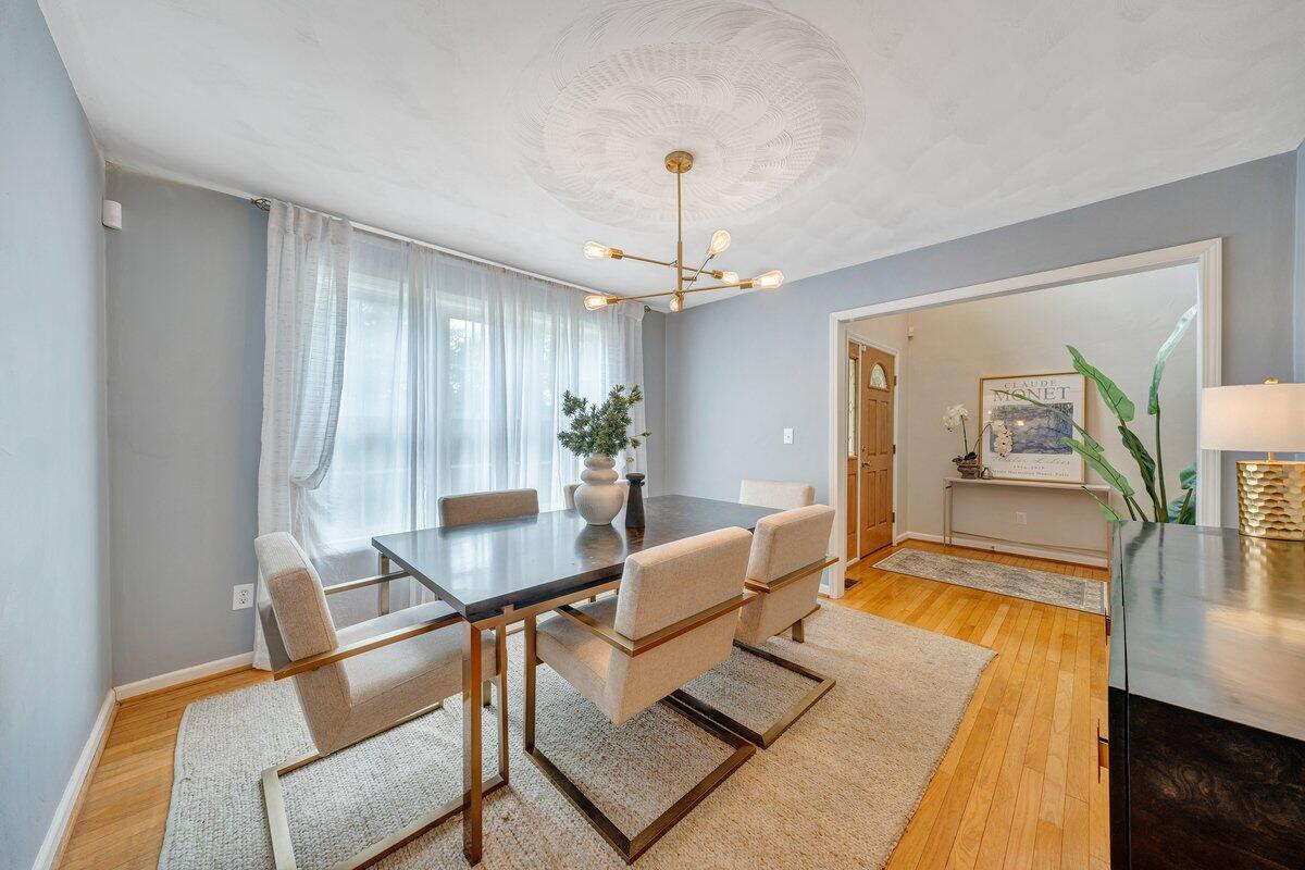 3770 Laurel Ridge Road Northwest Roanoke, VA 24019 - Photo 9 of 55 a living room with furniture and a chandelier