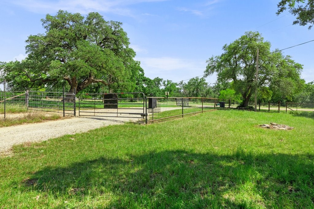 2101 Tower Road Georgetown, TX 78628 - Photo 18 of 38 a view of a park with a tree