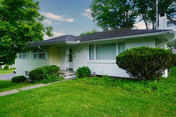 $265,000 | 3004 Columbia Drive, Endicott, NY 13760