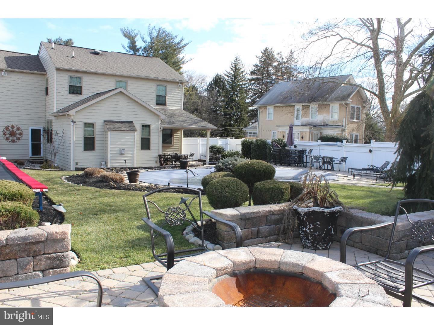 432 West Springfield Road Springfield, PA 19064 - Photo 22 of 24 Exterior Back
