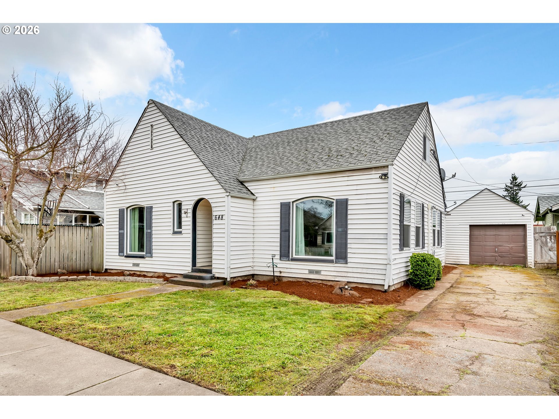 648 Juniper Street Junction City, OR 97448 - Photo 3 of 48