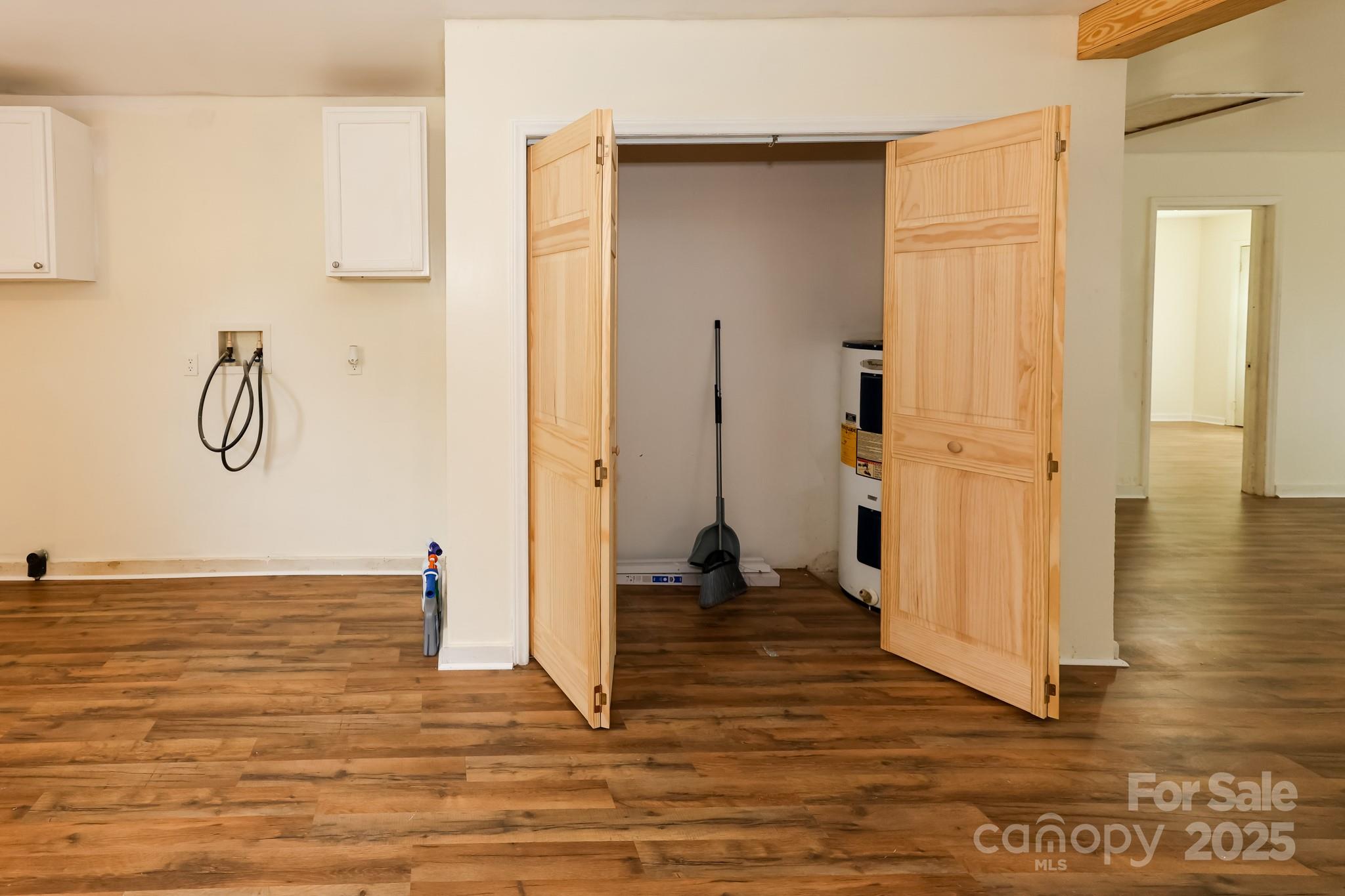 344 Piedmont Road Rutherfordton, NC 28139 - Photo 19 of 25 a view of a livingroom with wooden floor and a rug
