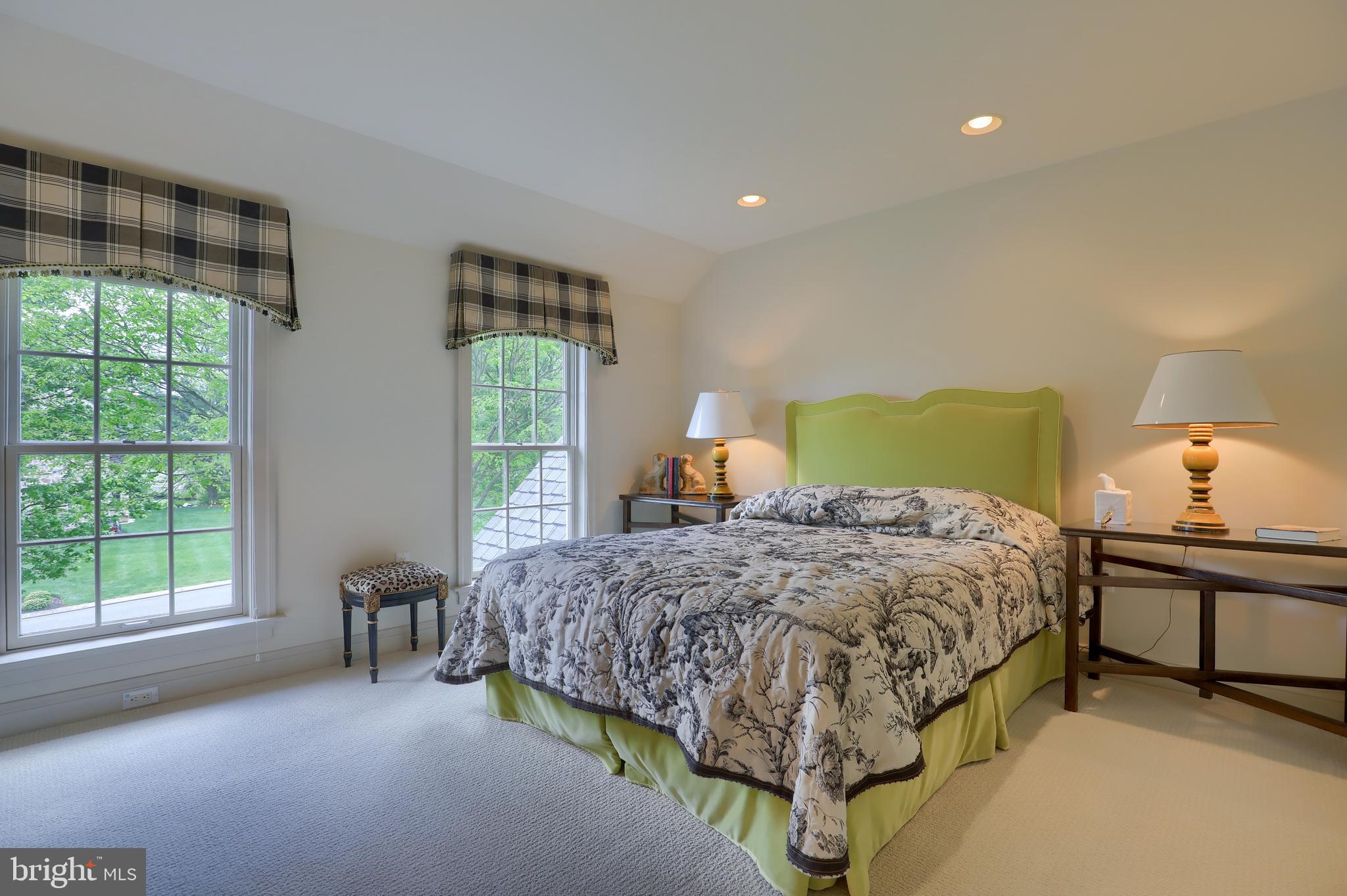 901 Greenside Drive Lititz, PA 17543 - Photo 32 of 48