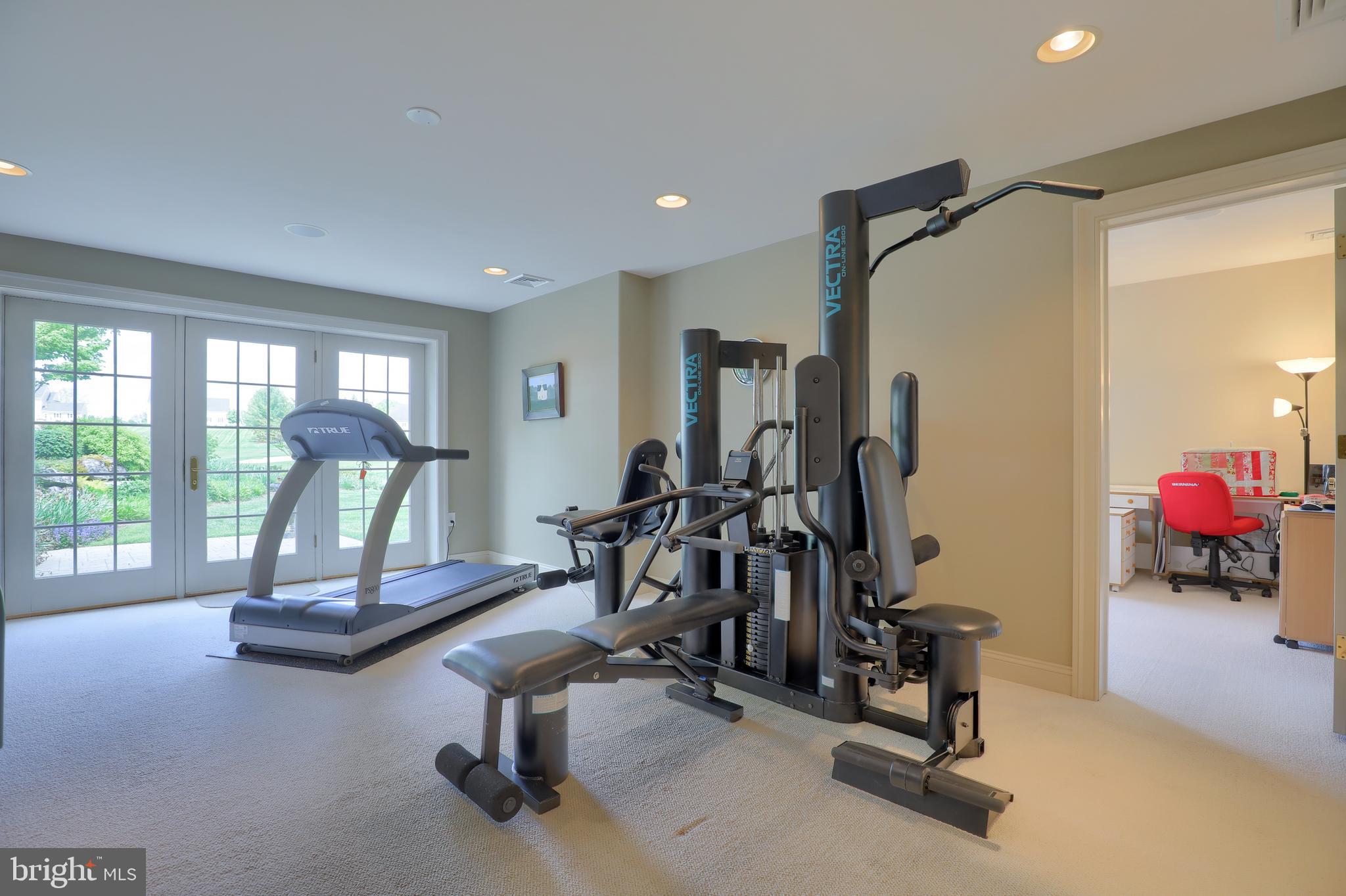 901 Greenside Drive Lititz, PA 17543 - Photo 40 of 48