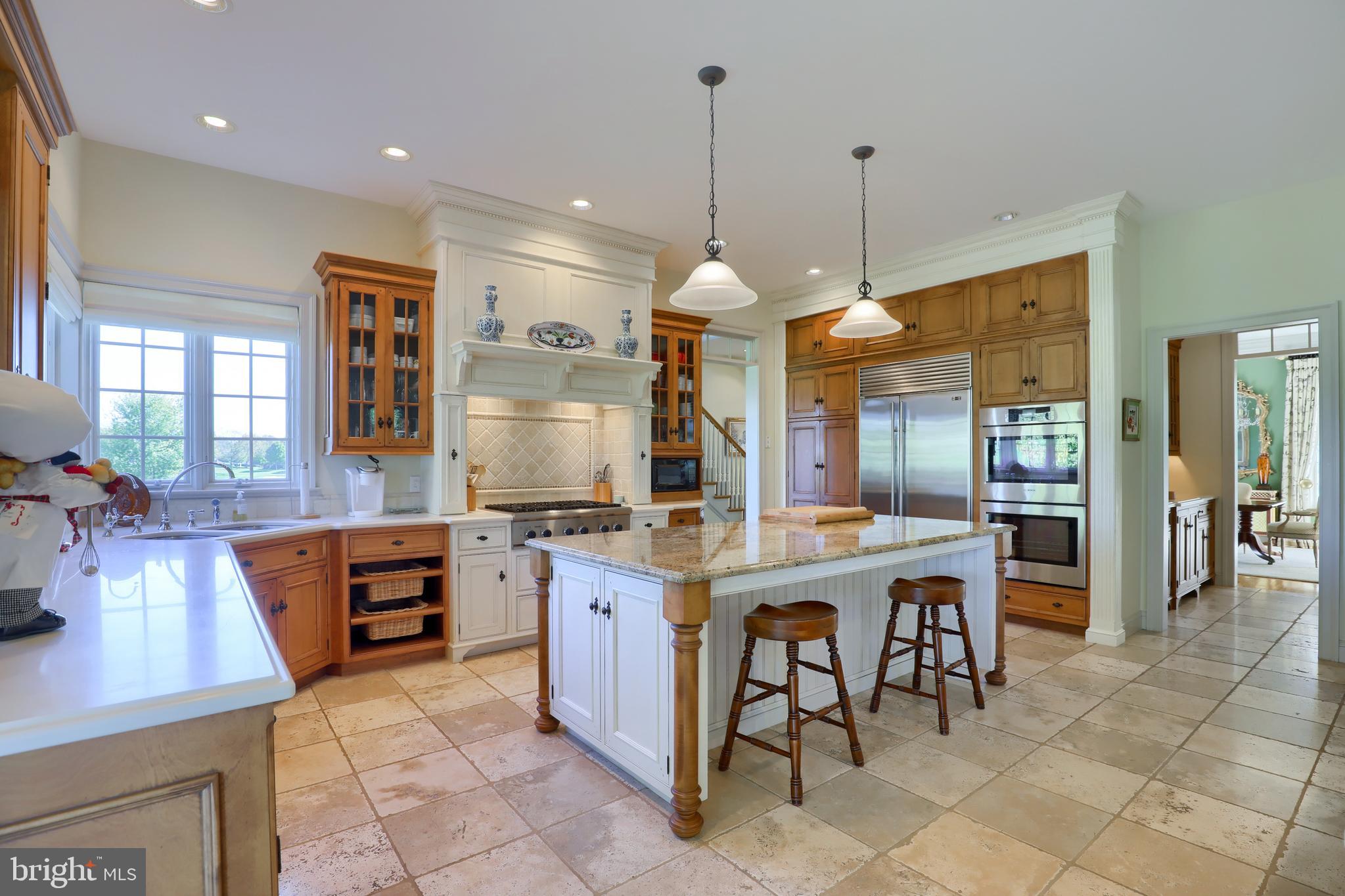 901 Greenside Drive Lititz, PA 17543 - Photo 5 of 48