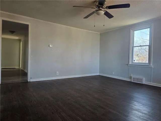 $165,000 | 1017 East Smith Avenue, Independence, MO 64050