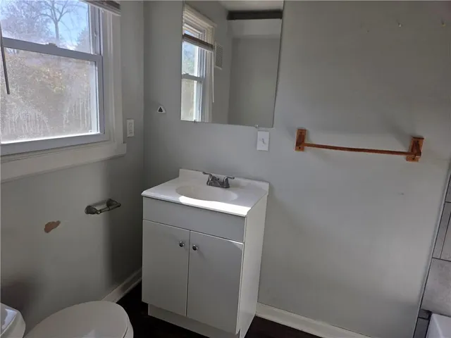 $165,000 | 1017 East Smith Avenue, Independence, MO 64050