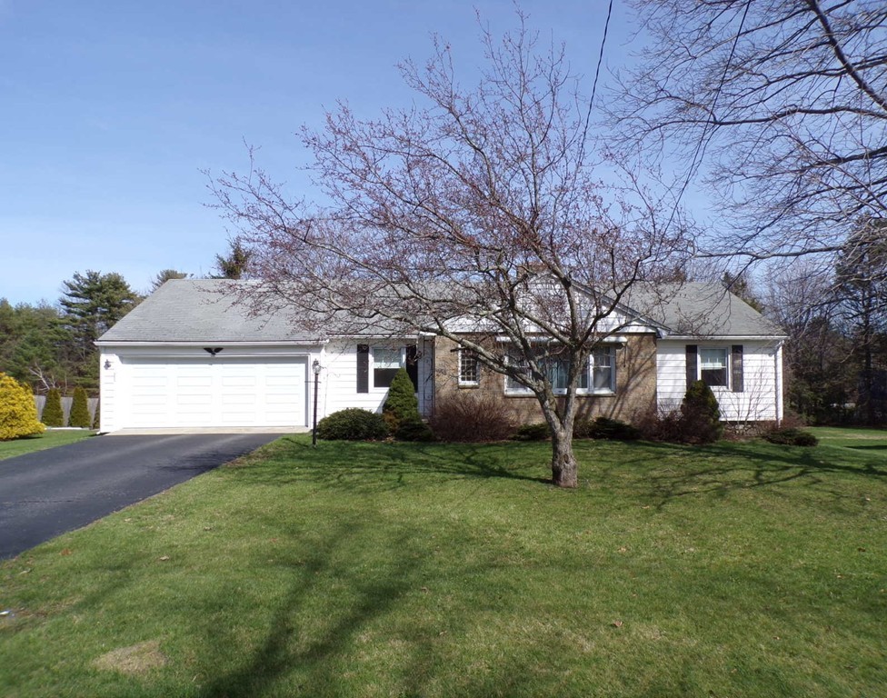 123 Thompson Road Webster, MA 01570 - Photo 1 of 23