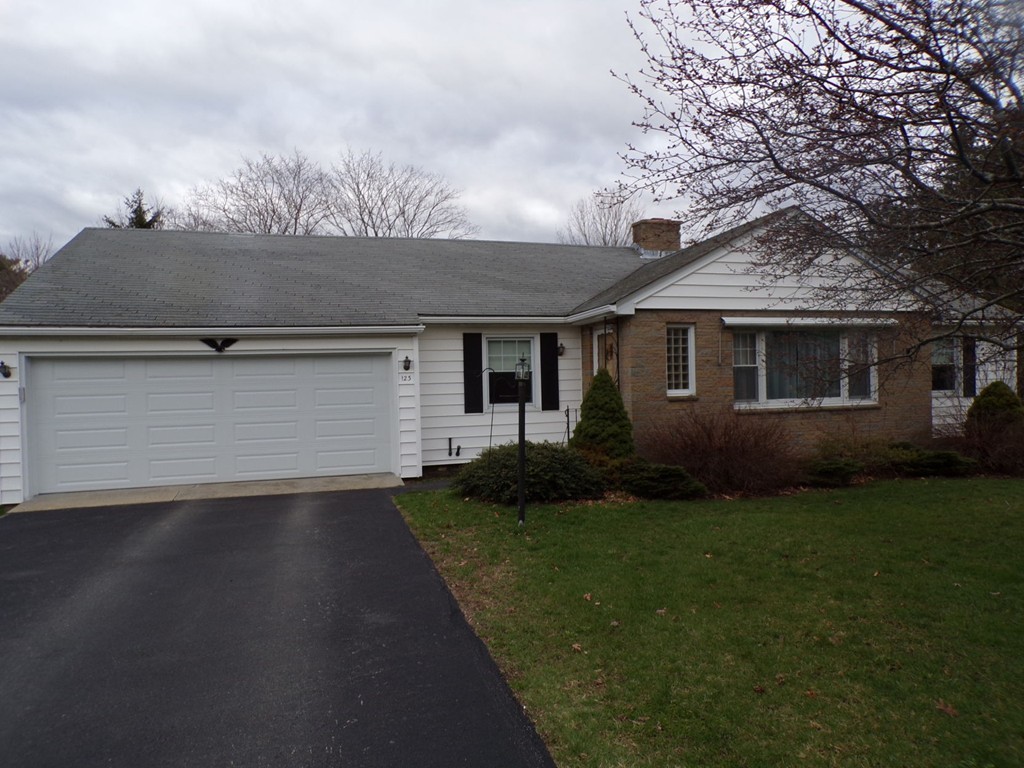 123 Thompson Road Webster, MA 01570 - Photo 2 of 23