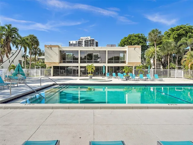 $3,000 | 20401 Northeast 30th Avenue, Unit 3108, Aventura, FL 33180