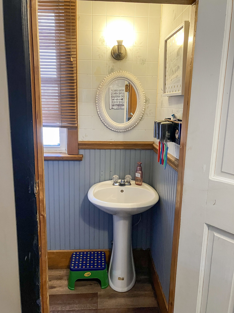 910 Main Street Savanna, IL 61074 - Photo 10 of 25