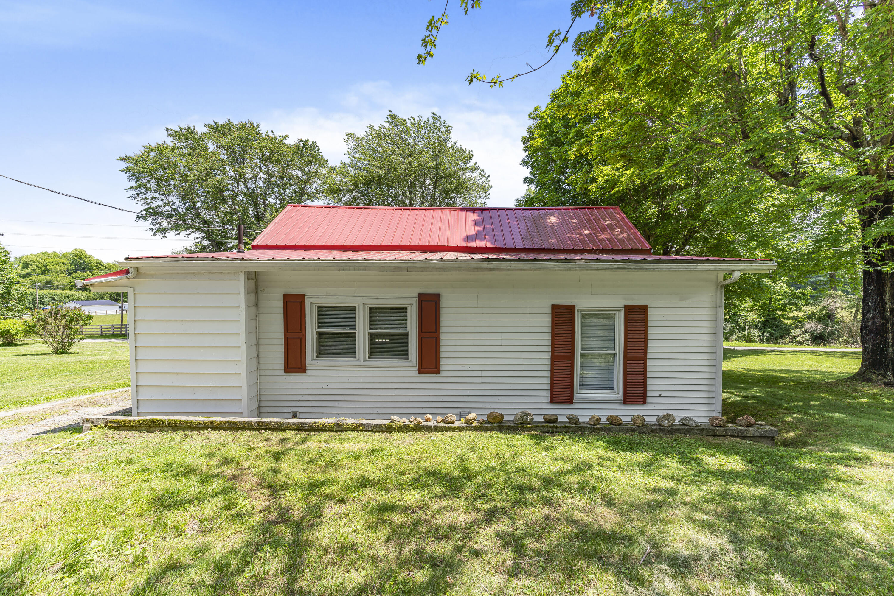 272 East Haiti Road Berea, KY 40403 - Photo 18 of 28 DSC02357