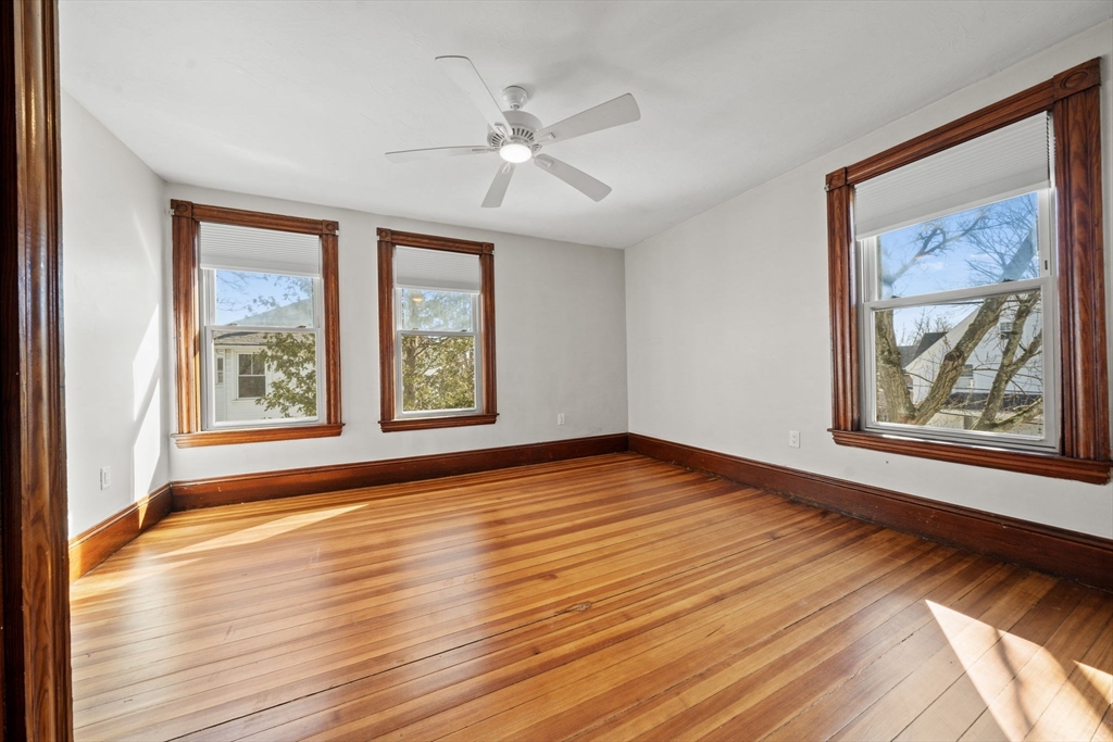 7 Sweetser Avenue Reading, MA 01867 - Photo 12 of 32