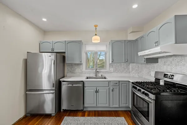 $3,500 | 7 Sweetser Avenue, Reading, MA 01867