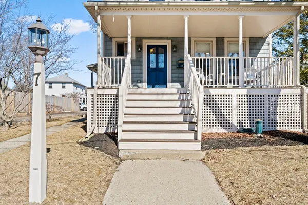 $3,500 | 7 Sweetser Avenue, Reading, MA 01867