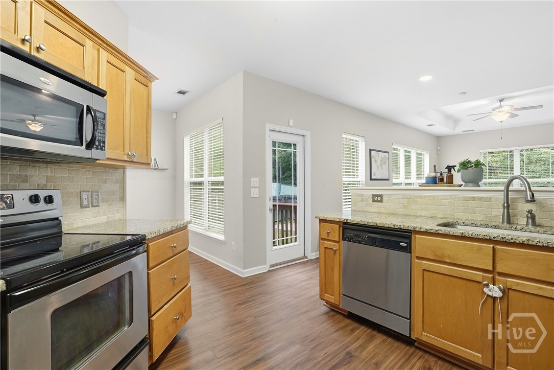 43 Cockle Shell Road Savannah, GA 31419 - Photo 15 of 40