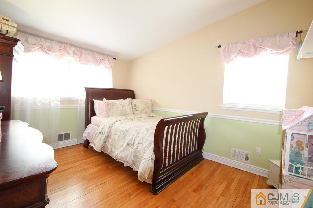 2 Exeter Street Old Bridge, NJ 08857 - Photo 12 of 25 Gallery Image 12
