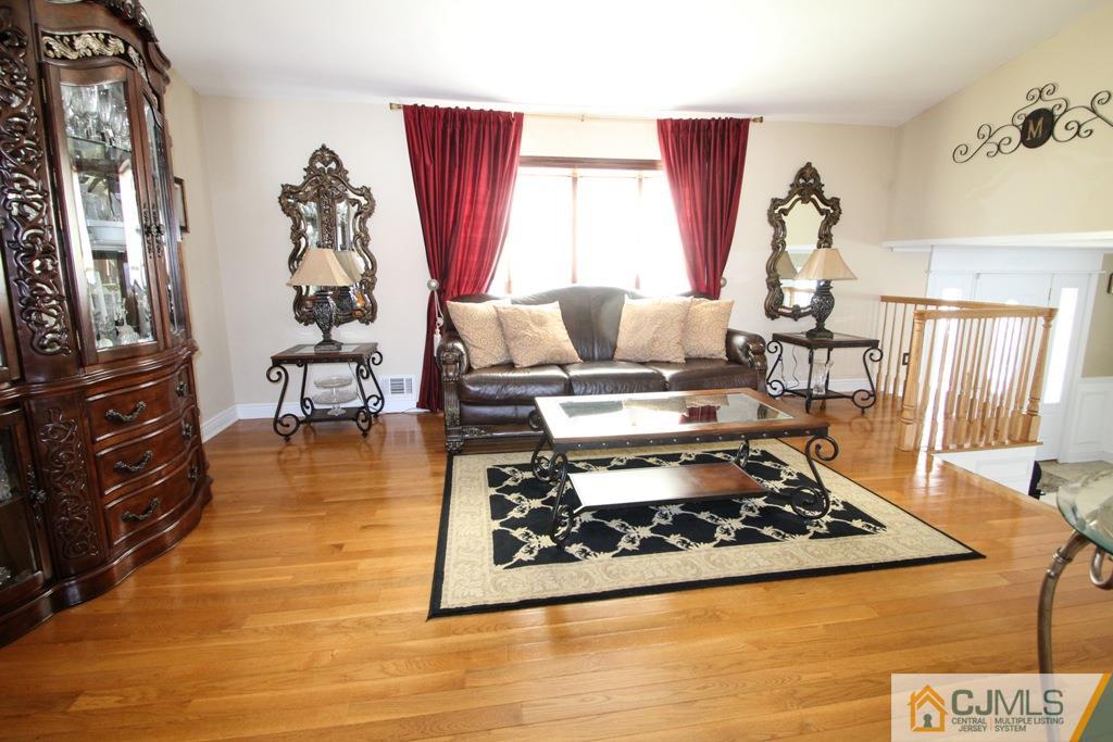2 Exeter Street Old Bridge, NJ 08857 - Photo 4 of 25 Gallery Image 4
