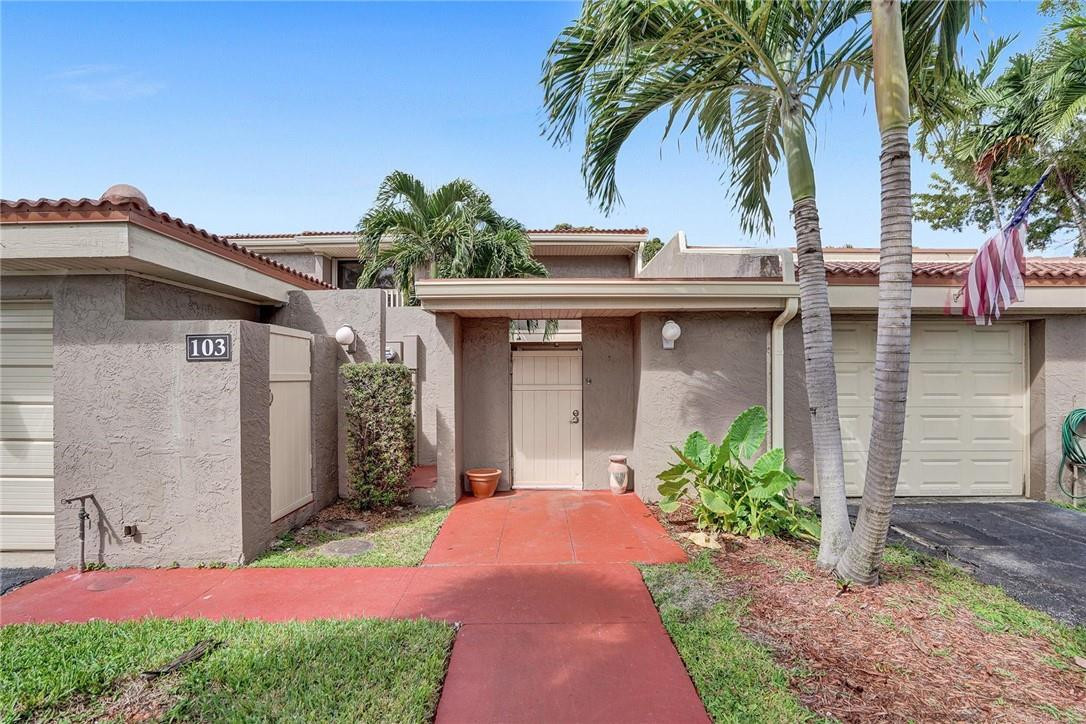 103 St Andrews Road, Unit 2074 Hollywood, FL 33021 - Photo 3 of 53 Photo 3