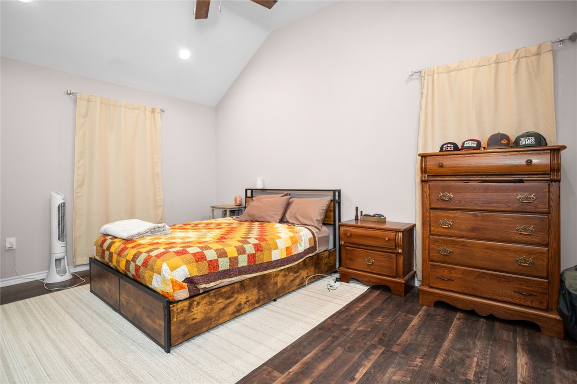 295 Garden City Road Livingston, TX 77351 - Photo 10 of 20 a bedroom with a bed and furniture