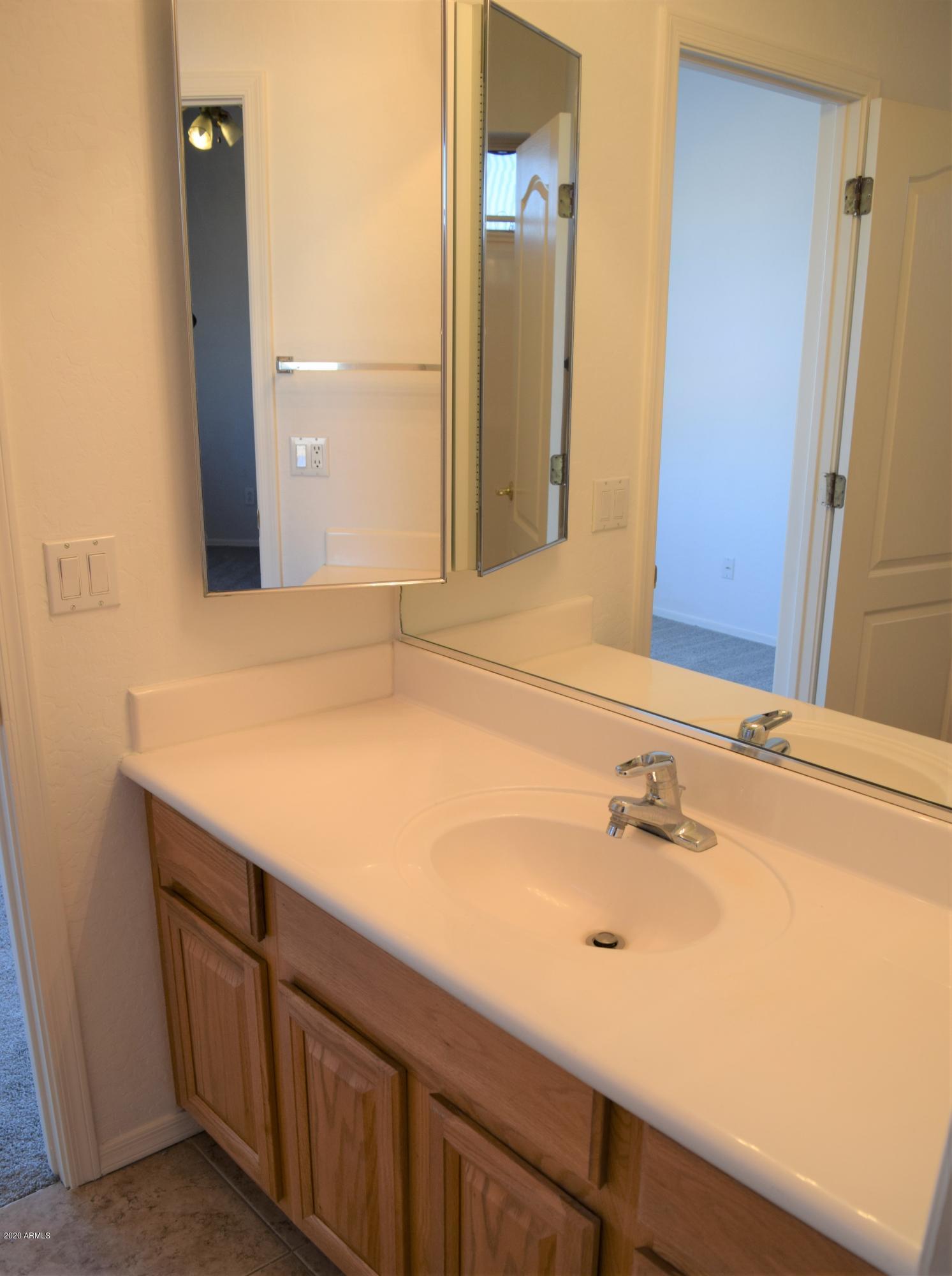 455 East Ranch Road Gilbert, AZ 85296 - Photo 20 of 34 DSC_0325