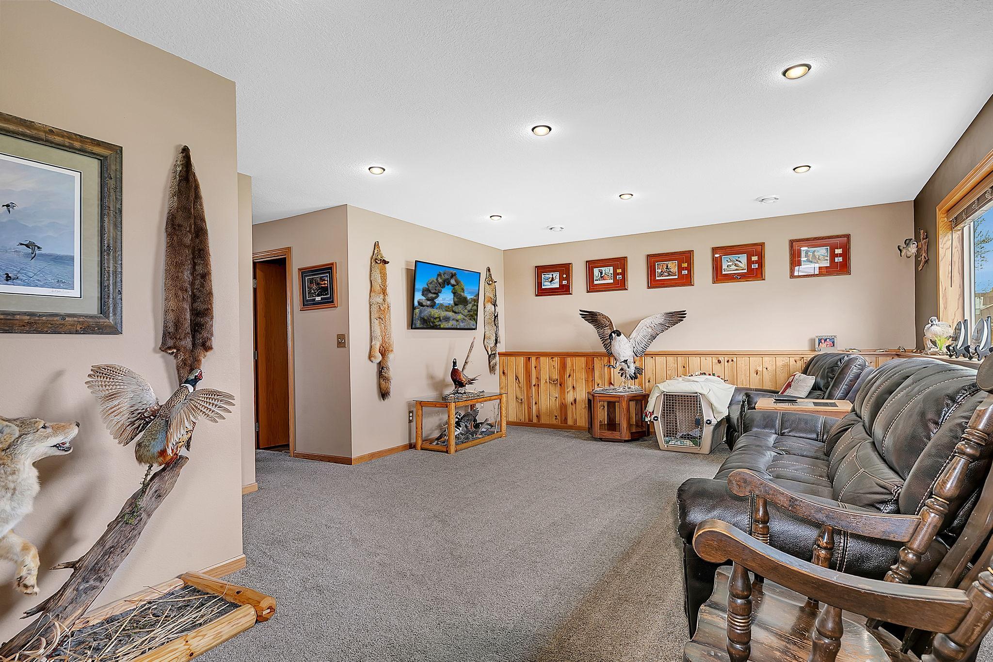 904 7th Street Northeast Rice, MN 56367 - Photo 7 of 29