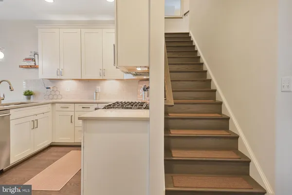 $4,200 | 813 Rockwell Avenue, Unit 813, Gaithersburg, MD 20878