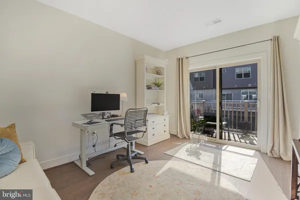 $4,200 | 813 Rockwell Avenue, Unit 813, Gaithersburg, MD 20878