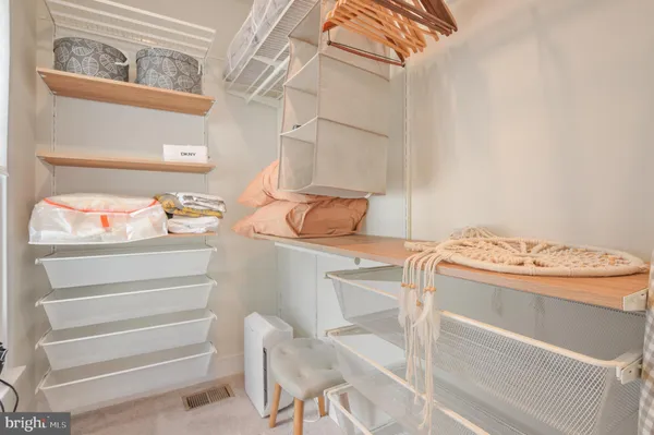 $4,200 | 813 Rockwell Avenue, Unit 813, Gaithersburg, MD 20878