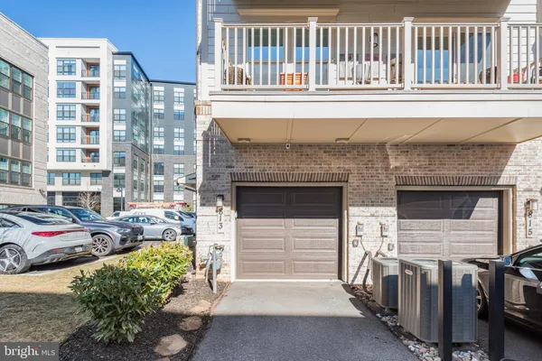 $4,200 | 813 Rockwell Avenue, Unit 813, Gaithersburg, MD 20878