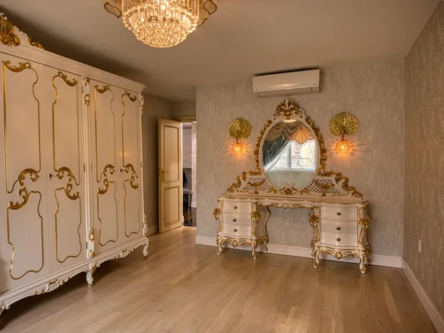 $480,000 | 2955 Ocean Parkway, Unit 2F | Brighton Beach