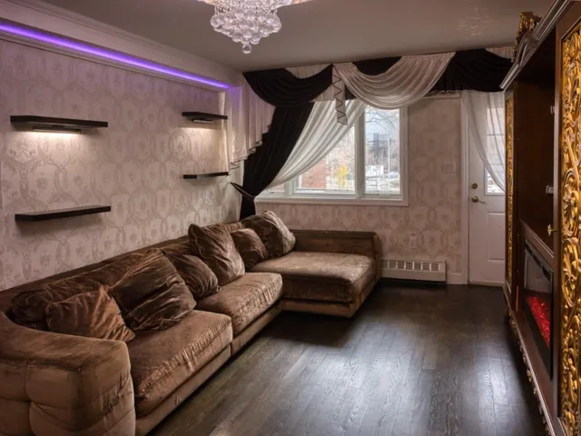 $480,000 | 2955 Ocean Parkway, Unit 2F | Brighton Beach