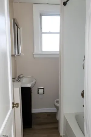 $2,400 | 71 Crystal Street, North Arlington, NJ 07031