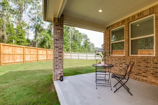 $319,999 | 17514 Rosette Grass Drive, Conroe, TX 77385