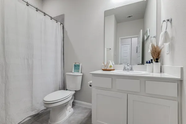 $319,999 | 17514 Rosette Grass Drive, Conroe, TX 77385
