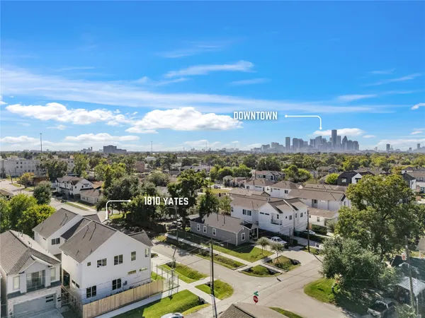 $374,900 | 1810 Yates Street, Houston, TX 77020