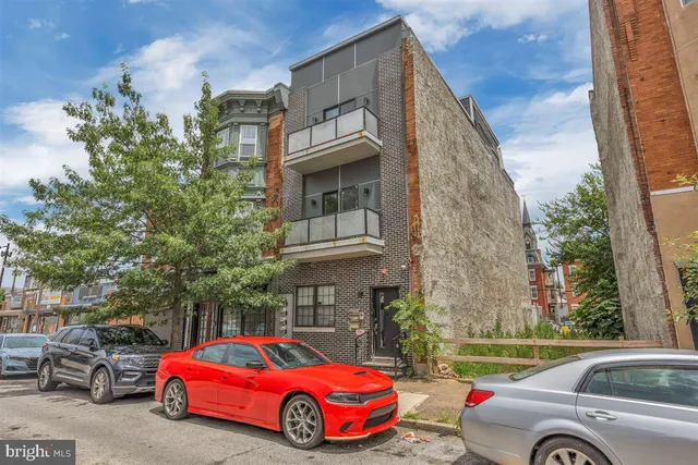 $849,900 | 1005 North Marshall Street, Philadelphia, PA 19123