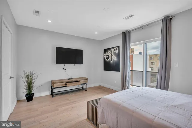 $849,900 | 1005 North Marshall Street, Philadelphia, PA 19123