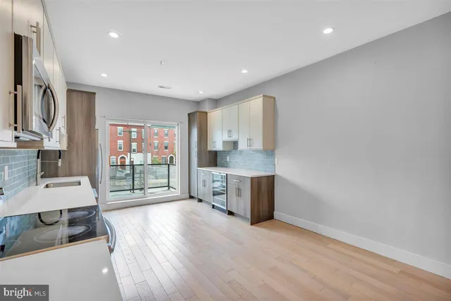 $849,900 | 1005 North Marshall Street, Philadelphia, PA 19123