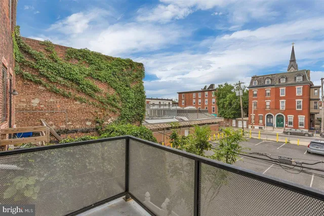 $849,900 | 1005 North Marshall Street, Philadelphia, PA 19123