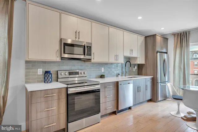 $849,900 | 1005 North Marshall Street, Philadelphia, PA 19123