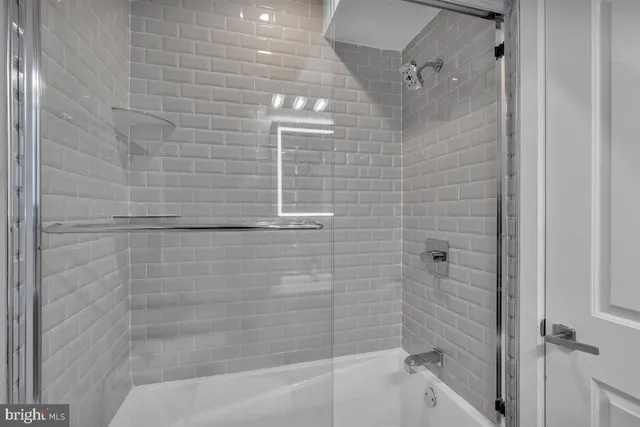 $849,900 | 1005 North Marshall Street, Philadelphia, PA 19123