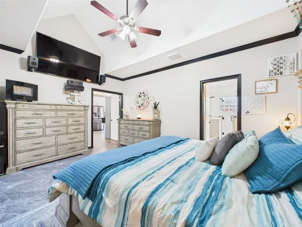 $2,950 | 203 Las Brisas Street, Kemah, TX 77565