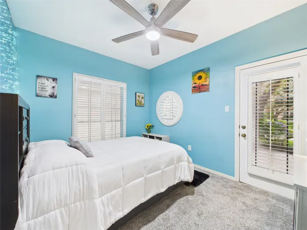 $2,950 | 203 Las Brisas Street, Kemah, TX 77565