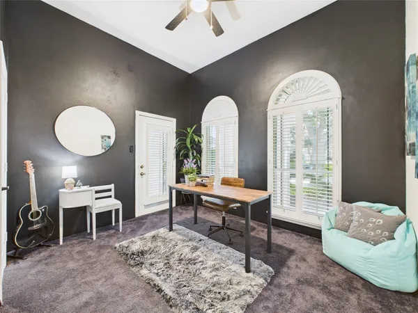 $2,950 | 203 Las Brisas Street, Kemah, TX 77565