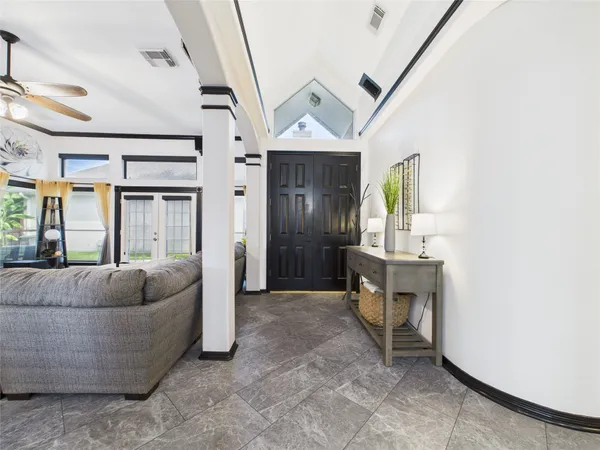 $2,950 | 203 Las Brisas Street, Kemah, TX 77565