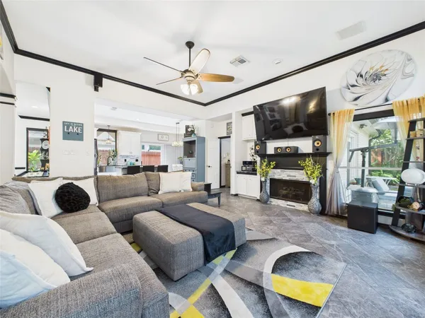 $2,950 | 203 Las Brisas Street, Kemah, TX 77565