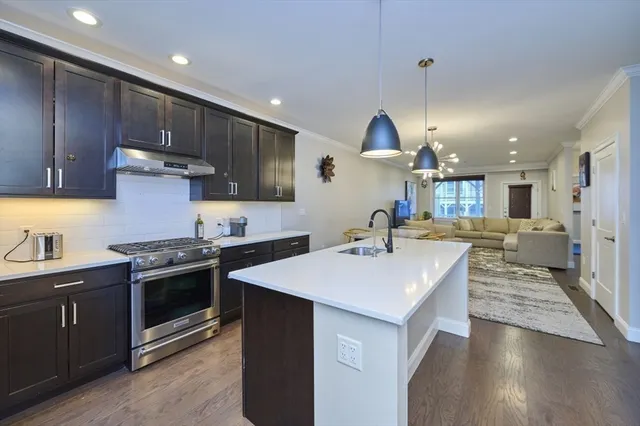 $765,000 | 299 Lexington Street, Unit 51, Woburn, MA 01801