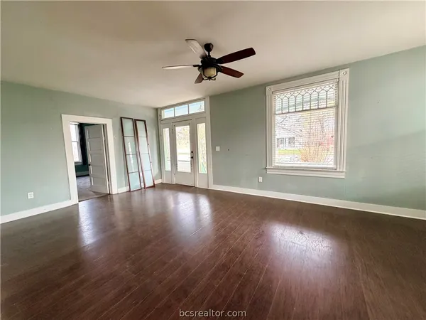 $174,999 | 236 8th Street, Somerville, TX 77879